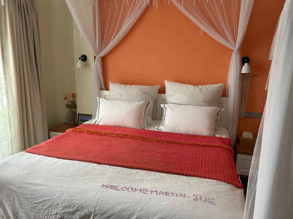 Bed and Breakfast Chez Madame Binh Ханой Екстер'єр фото